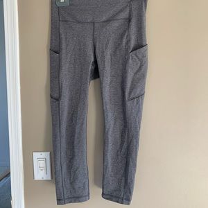 Lululemon grey leggings size 6
